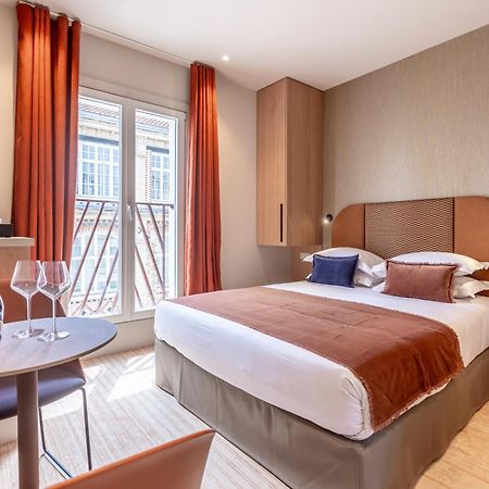 Suite Fl By Sweett París Exterior foto