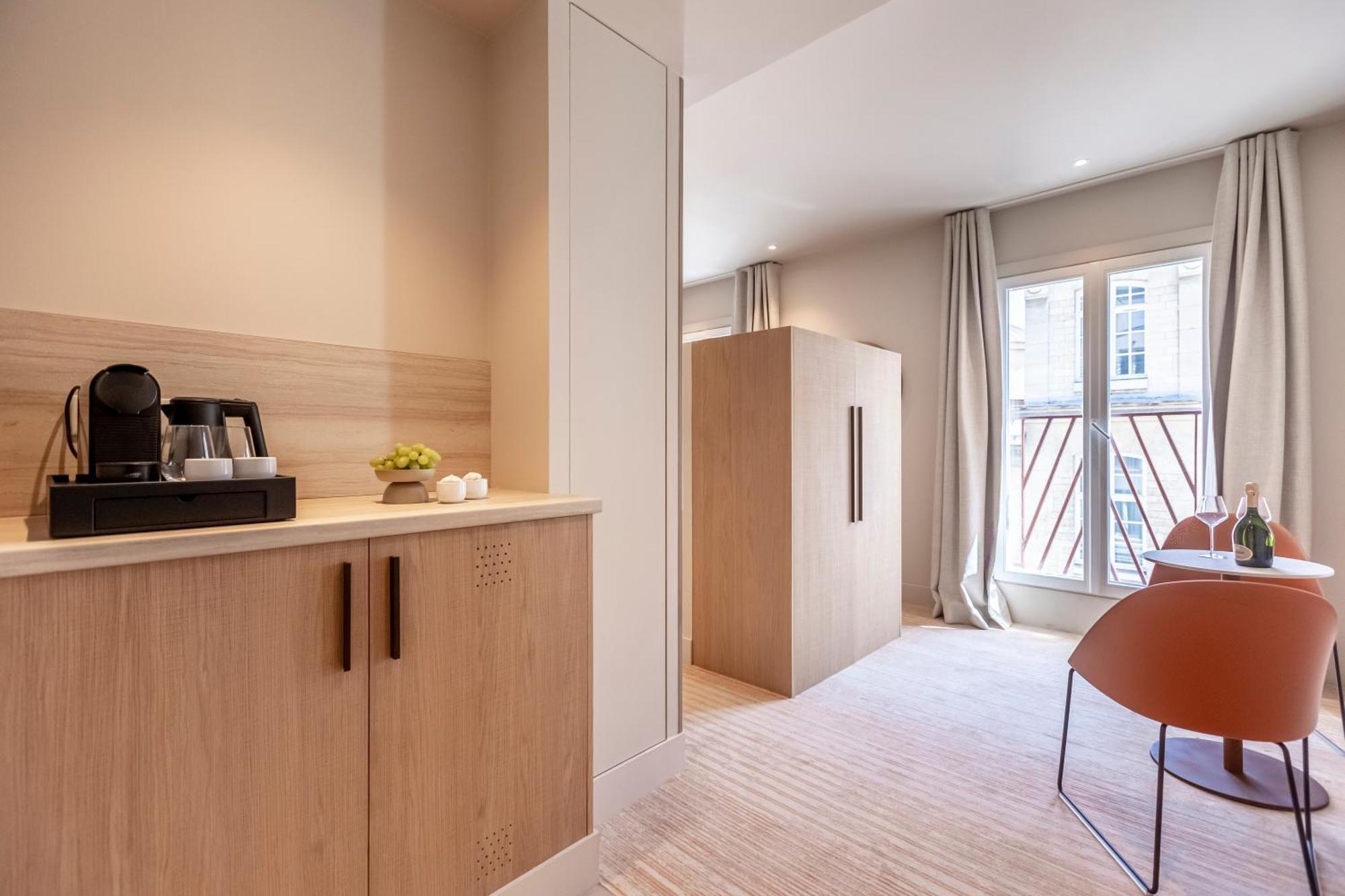 Suite Fl By Sweett París Exterior foto